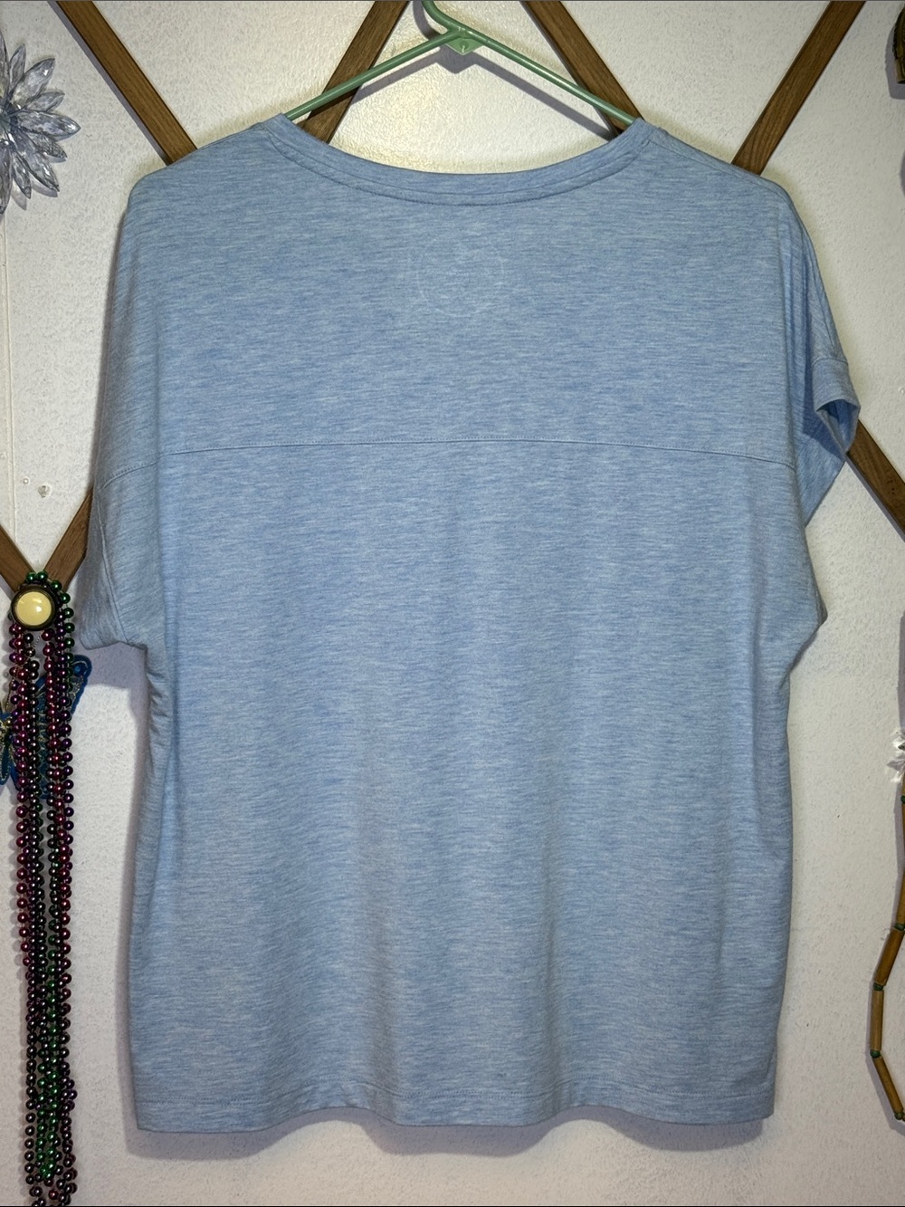 Tommy Bahama Heathered Light Blue V-Neck Short Sleeve Tee - Picture 5 of 5